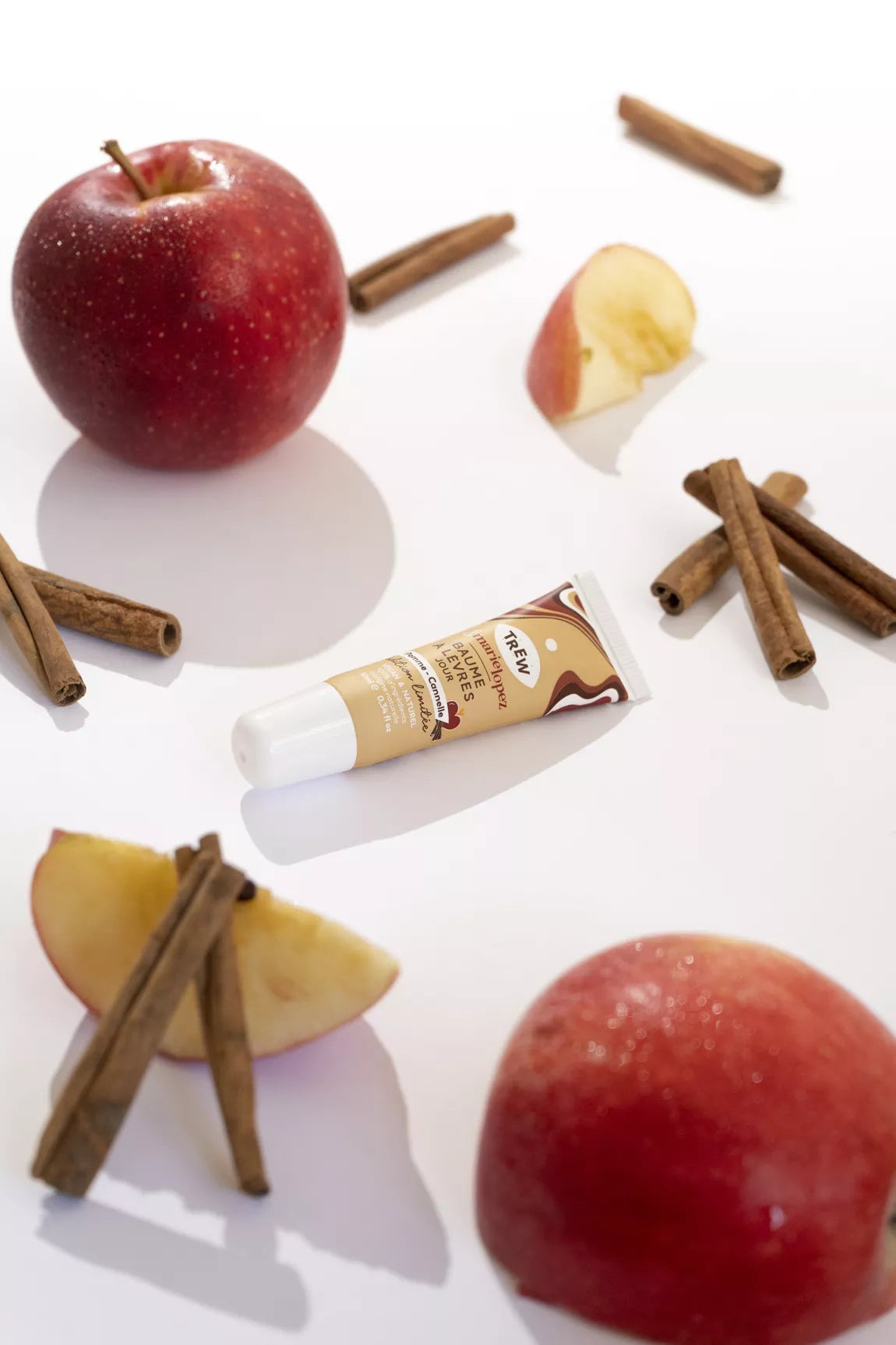 LŪPŲ BALZAMAS "APPLE CINNAMON", 10ml