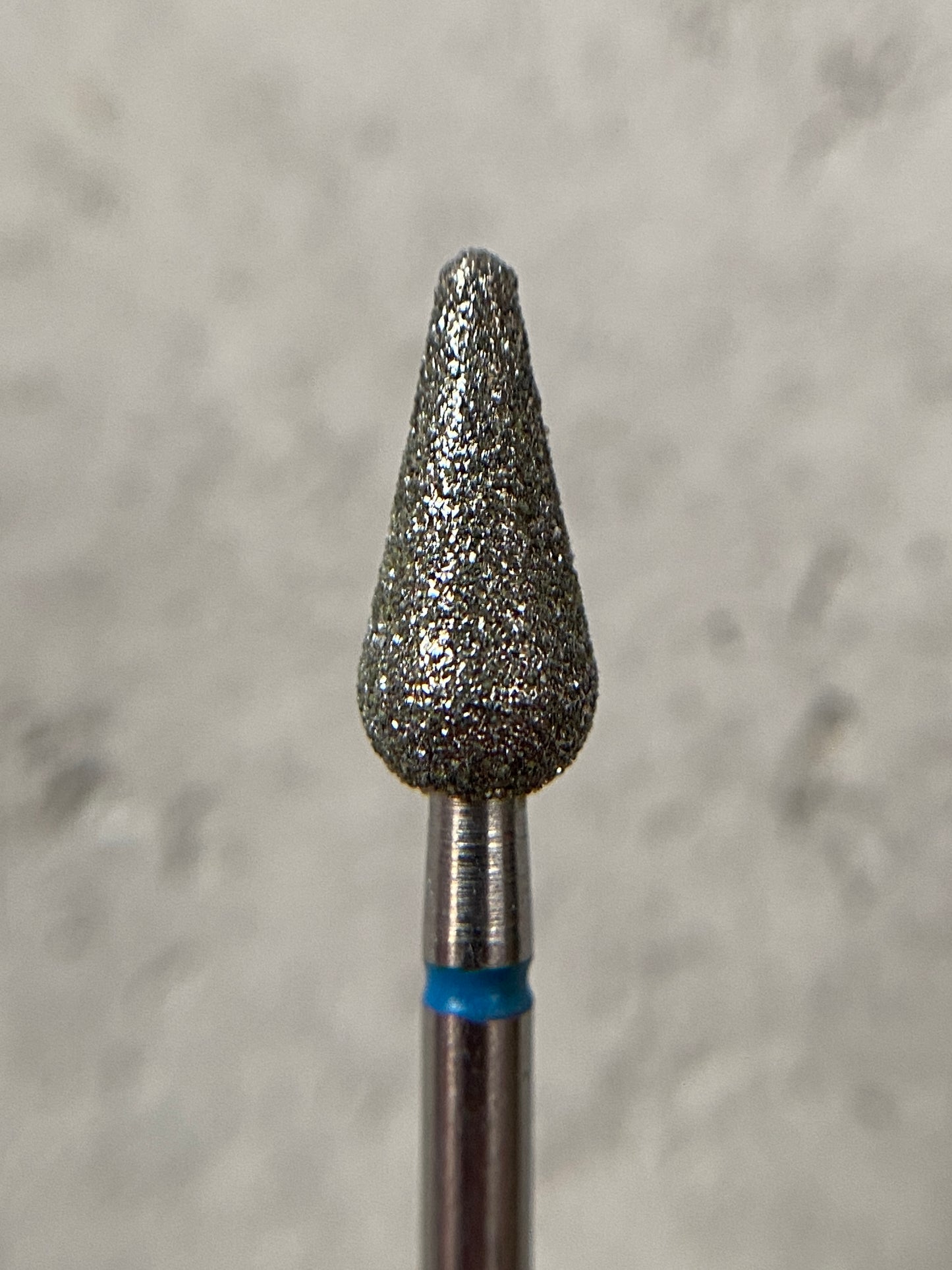 Deimantinis antgalis - Kriaušė